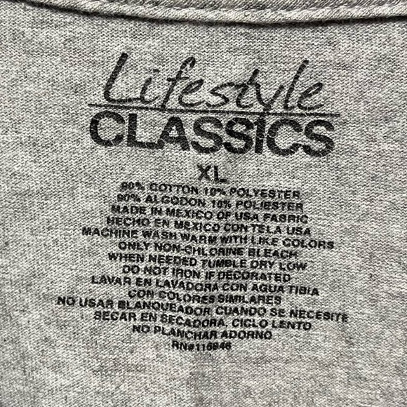 fishing an American Classic United States Flag fish graphic short sleeve T-shirt - Picture 4 of 5